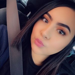 Meet your Posher, Itzel